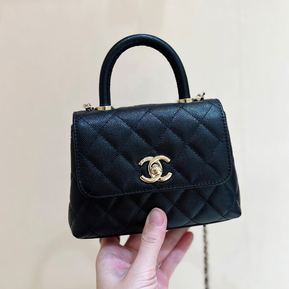 Chanel Clutch Bag with Chain - Replica Luxury Bags™