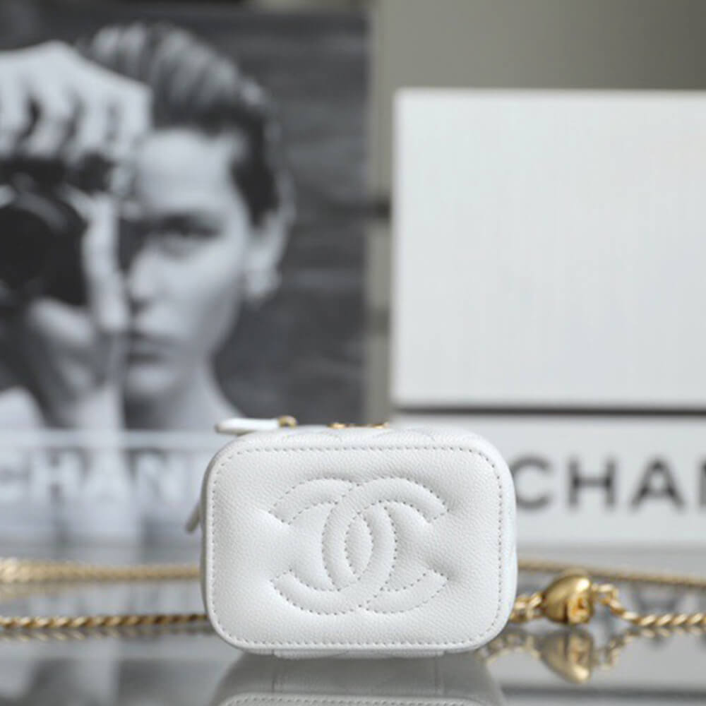 Chanel Quilted Heart Crush Mini Vanity with Chain Bag - Replica Luxury Bags™