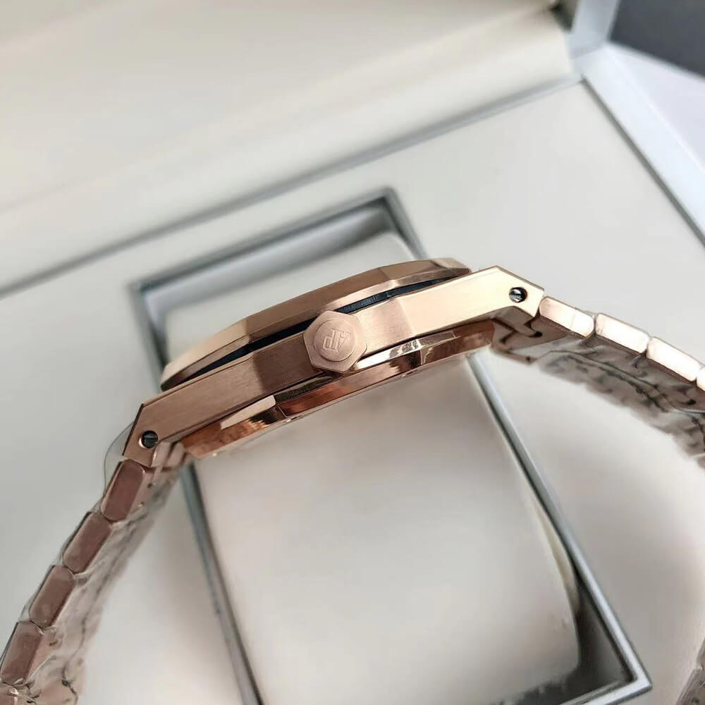 Audemars Piguet Royal Oak 15400 - Replica Luxury Bags™