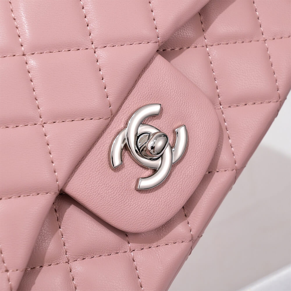 Chanel Mini Flap Bag - Replica Luxury Bags™