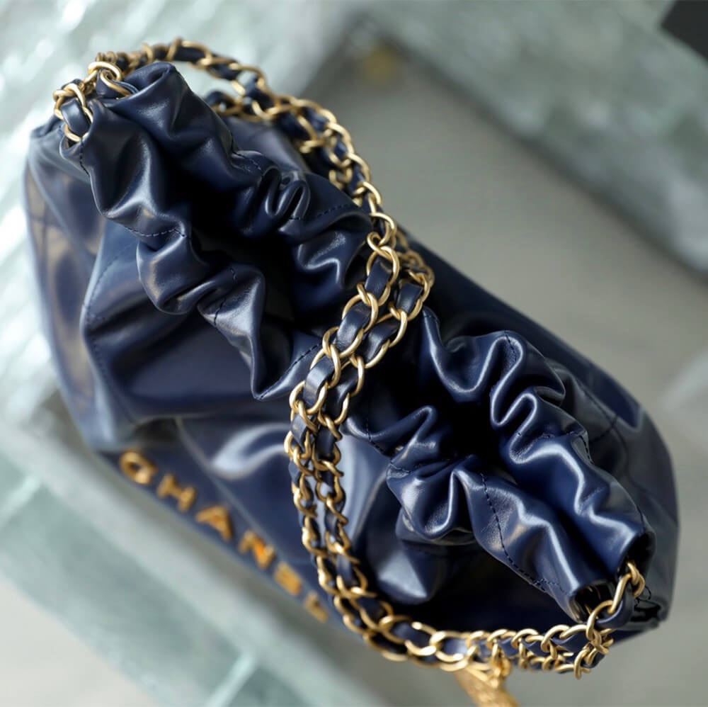 Chanel 22 Small Handbag - Replica Luxury Bags™