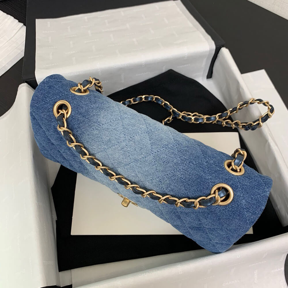 Chanel Classic 11.12 Handbag in Vintage Denim - Replica Luxury Bags™