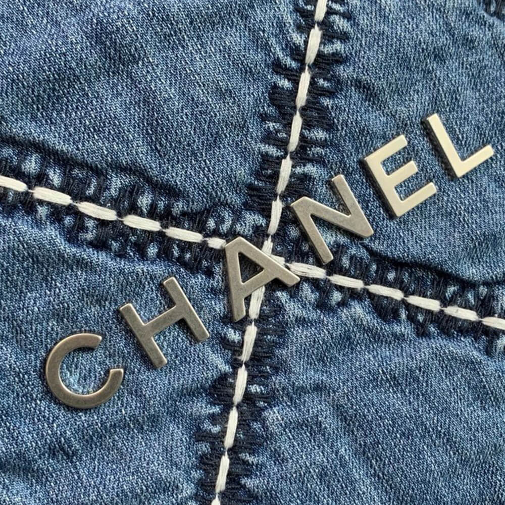 CHANEL 22 SMALL HANDBAG - Replica Luxury Bags™