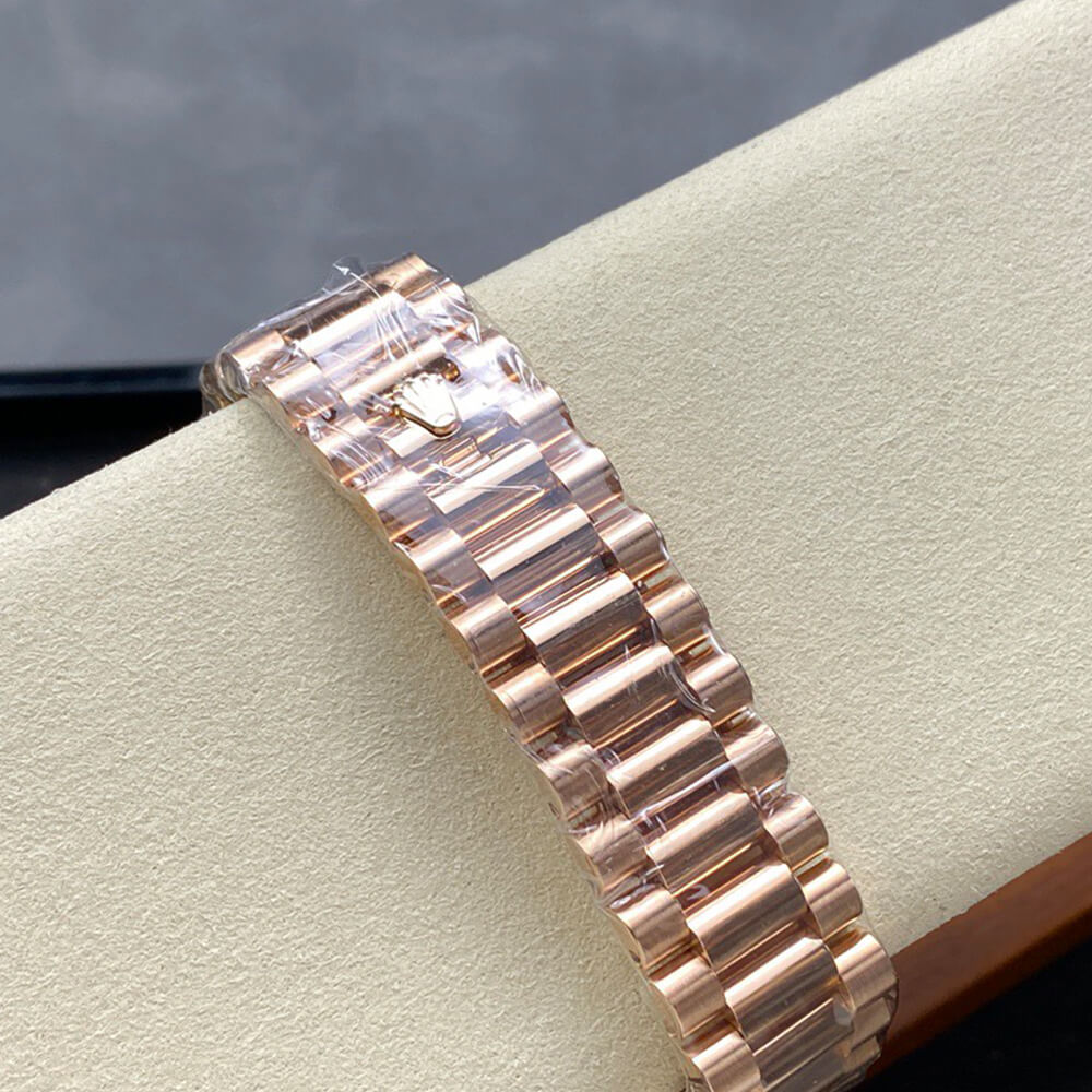 Rolex Day-Date 40 - Replica Luxury Bags™