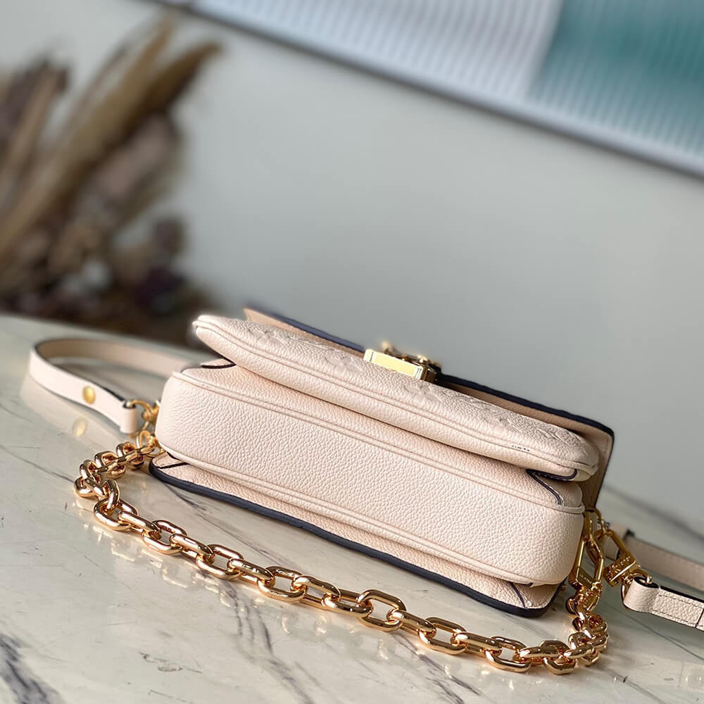 LV Pochette Metis East West Bag - Replica Luxury Bags™