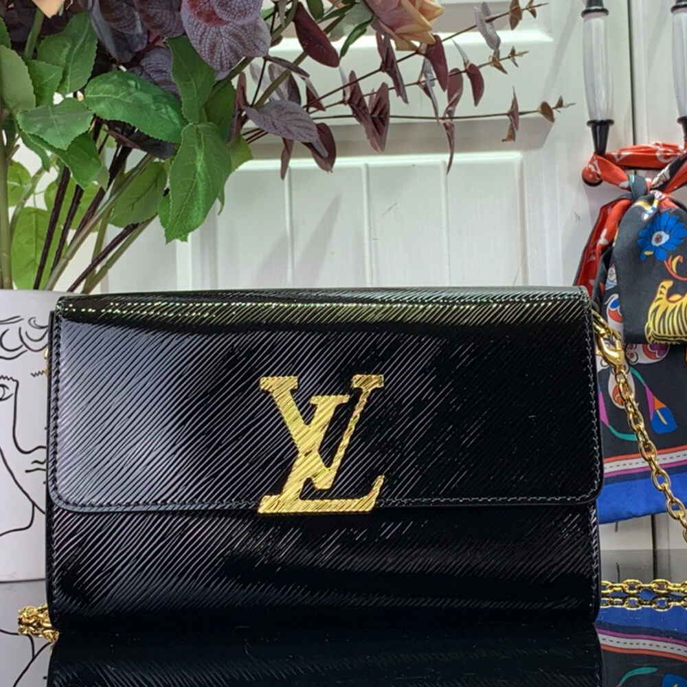 LV Pochette Louise Bag - Replica Luxury Bags™