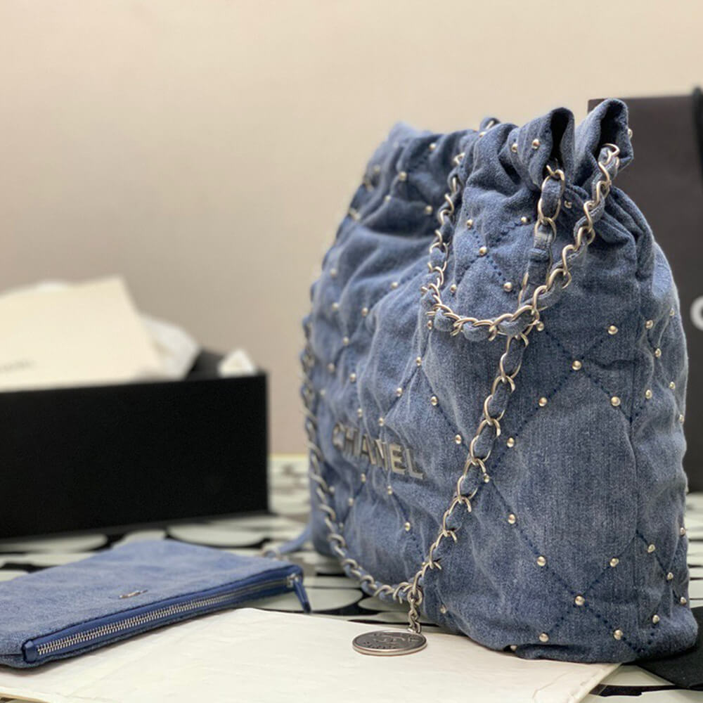 Chanel 22 Small Handbag - Replica Luxury Bags™