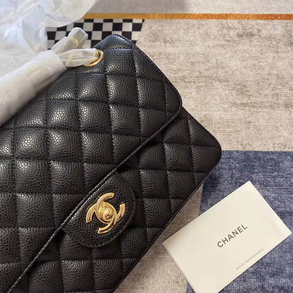 Chanel Classic Flap Handbag - Replica Luxury Bags™