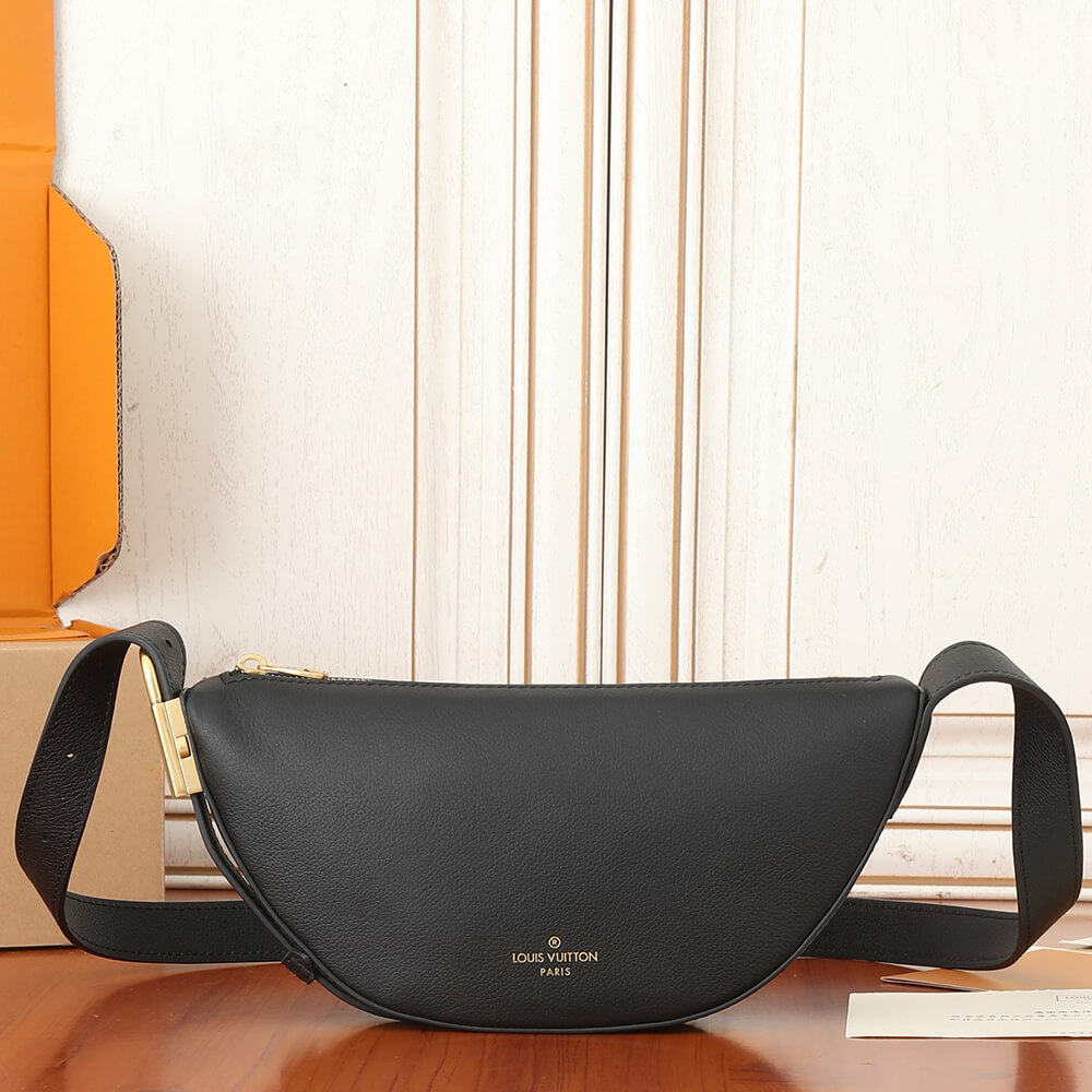 LV Low Key Bumbag - Replica Luxury Bags™