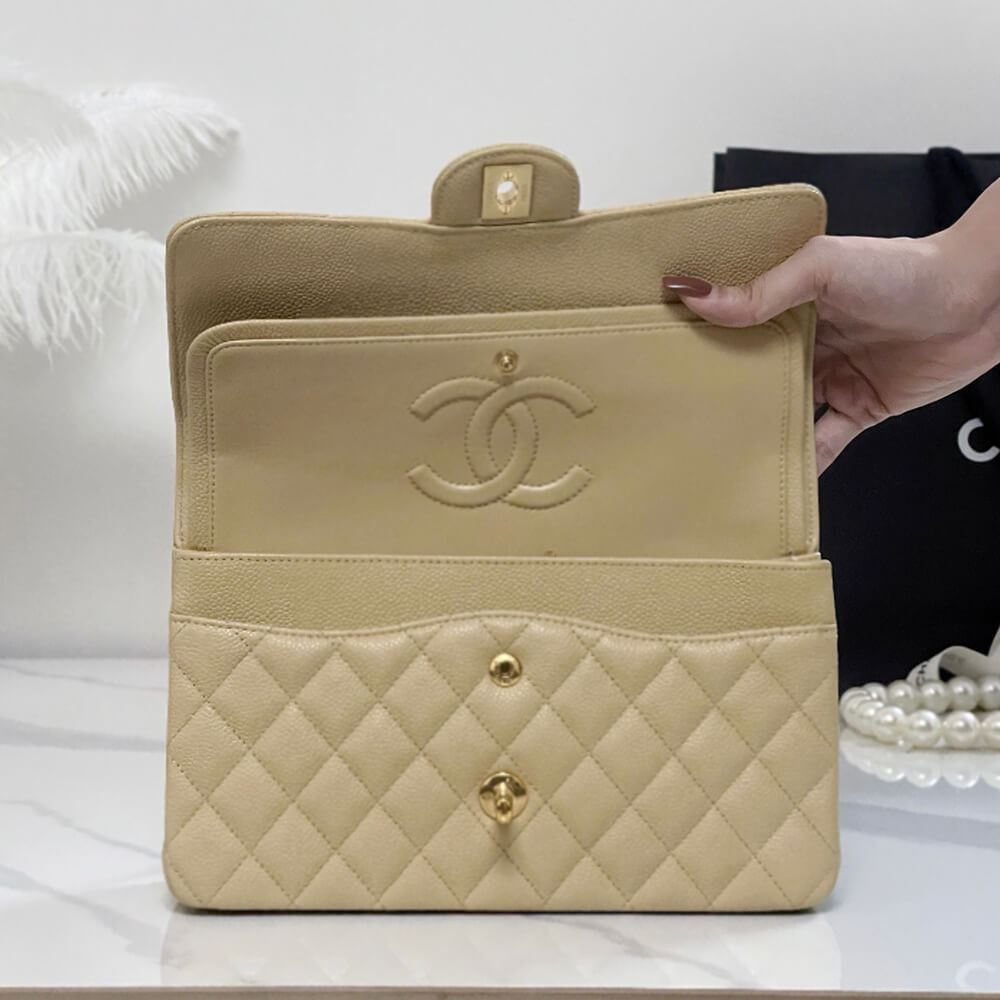 Chanel Classic Flap Medium Bag - Replica Luxury Bags™