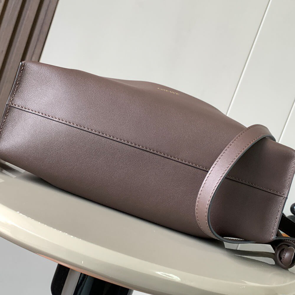 Loewe Medium Flamenco Clutch Bag in Nappa Calfskin - Replica Luxury Bags™