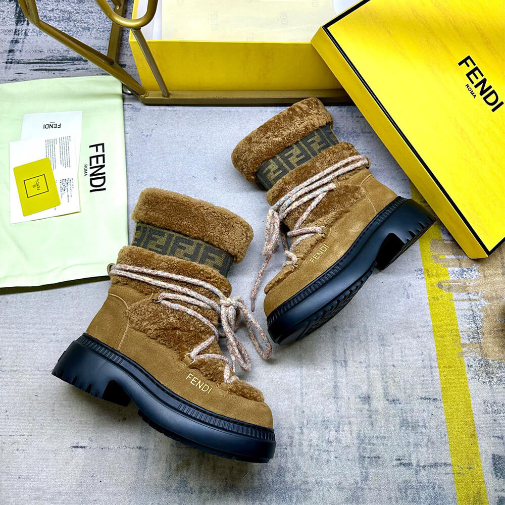 Fendi Apres Chic Shoes - Replica Luxury Bags™