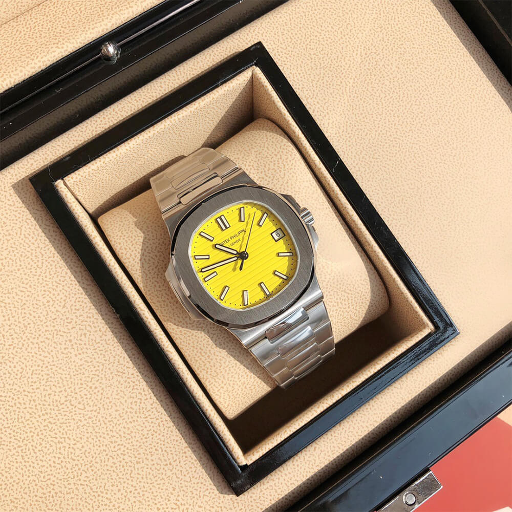 Patek Philippe Nautilus 5711/1A - Replica Luxury Bags™