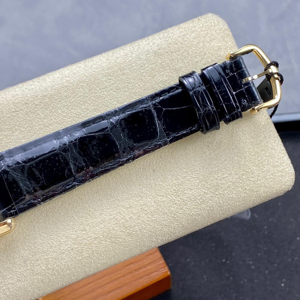 Tank Large Model Louis Cartier watch - Replica Luxury Bags™