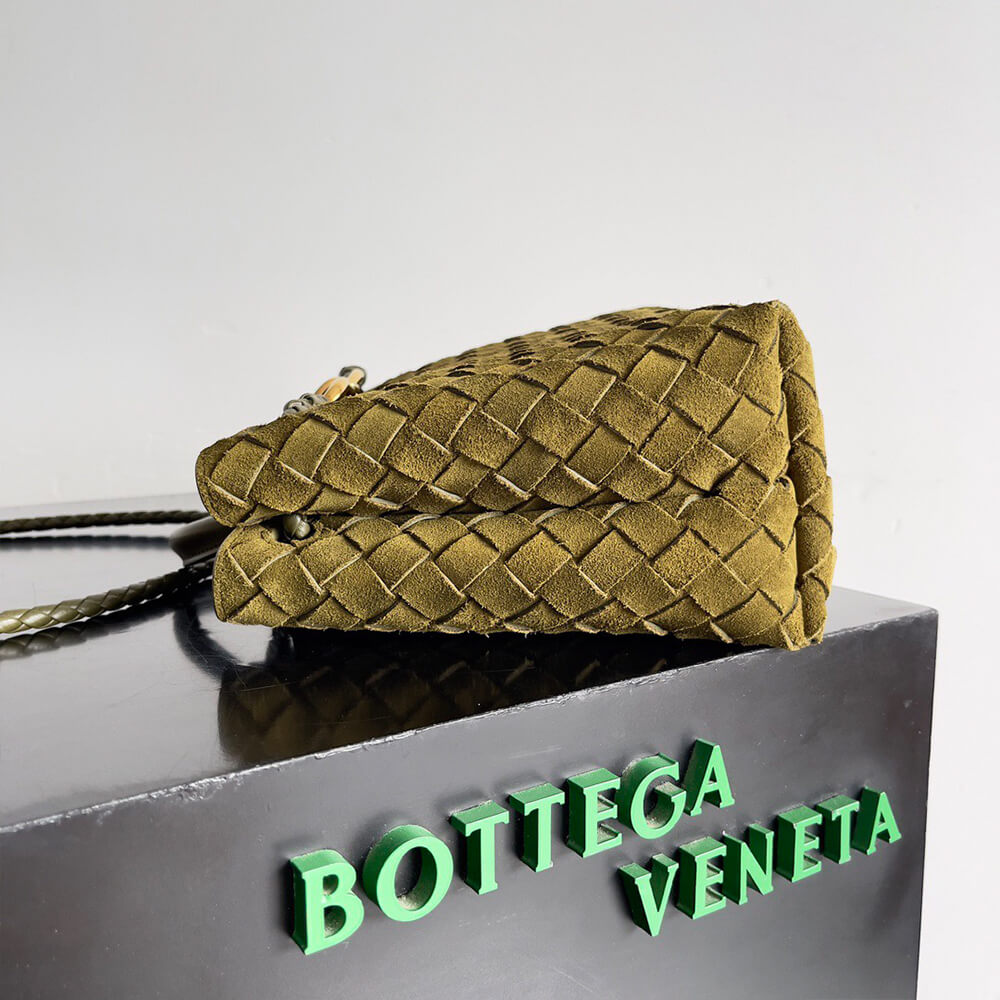 Bottega Veneta Small Andiamo Bag - Replica Luxury Bags™