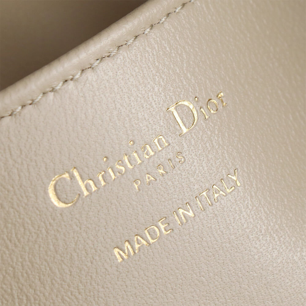 Medium Dior Toujours Vertical Tote Bag - Replica Luxury Bags™