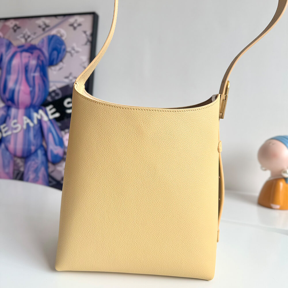 LV Low Key Hobo PM Bag - Replica Luxury Bags™