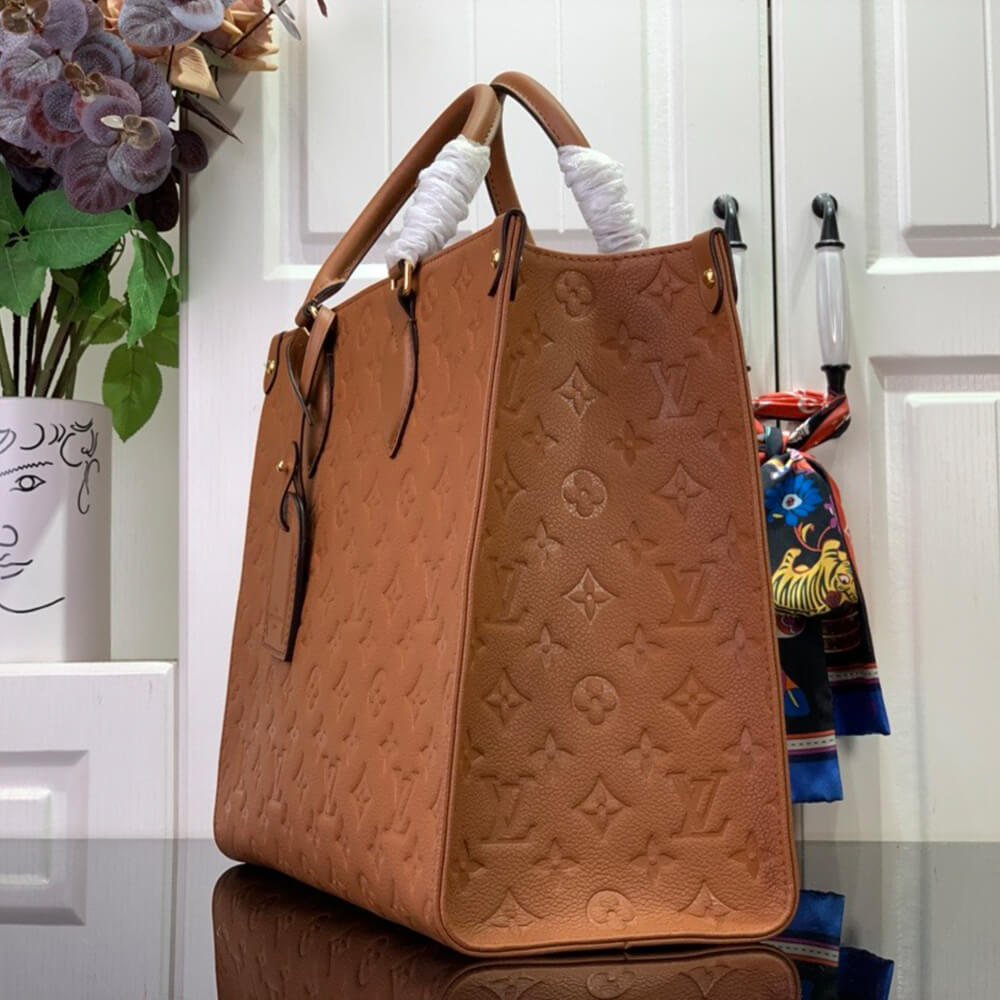 LV OnTheGo MM Bag - Replica Luxury Bags™