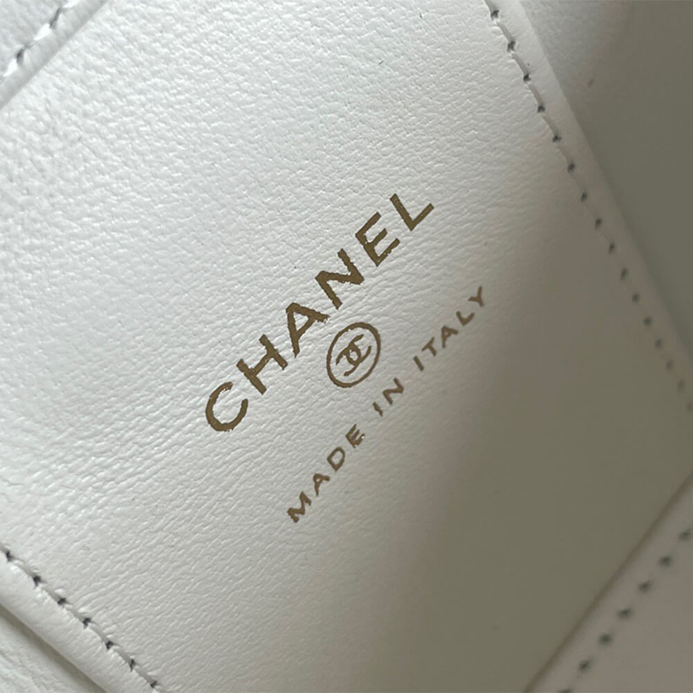 Chanel Small Vanity Case Bag With Chain - Replica Luxury Bags™