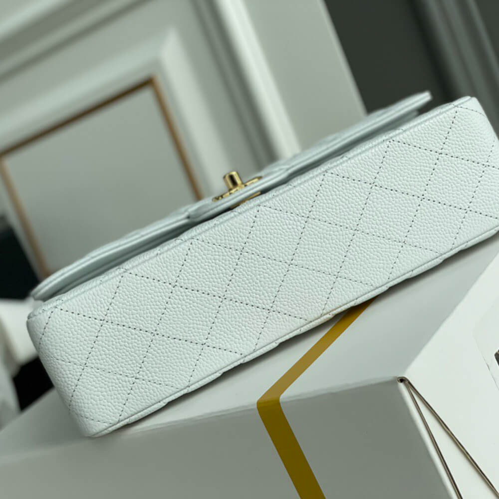 Chanel Classic Flap Handbag - Replica Luxury Bags™