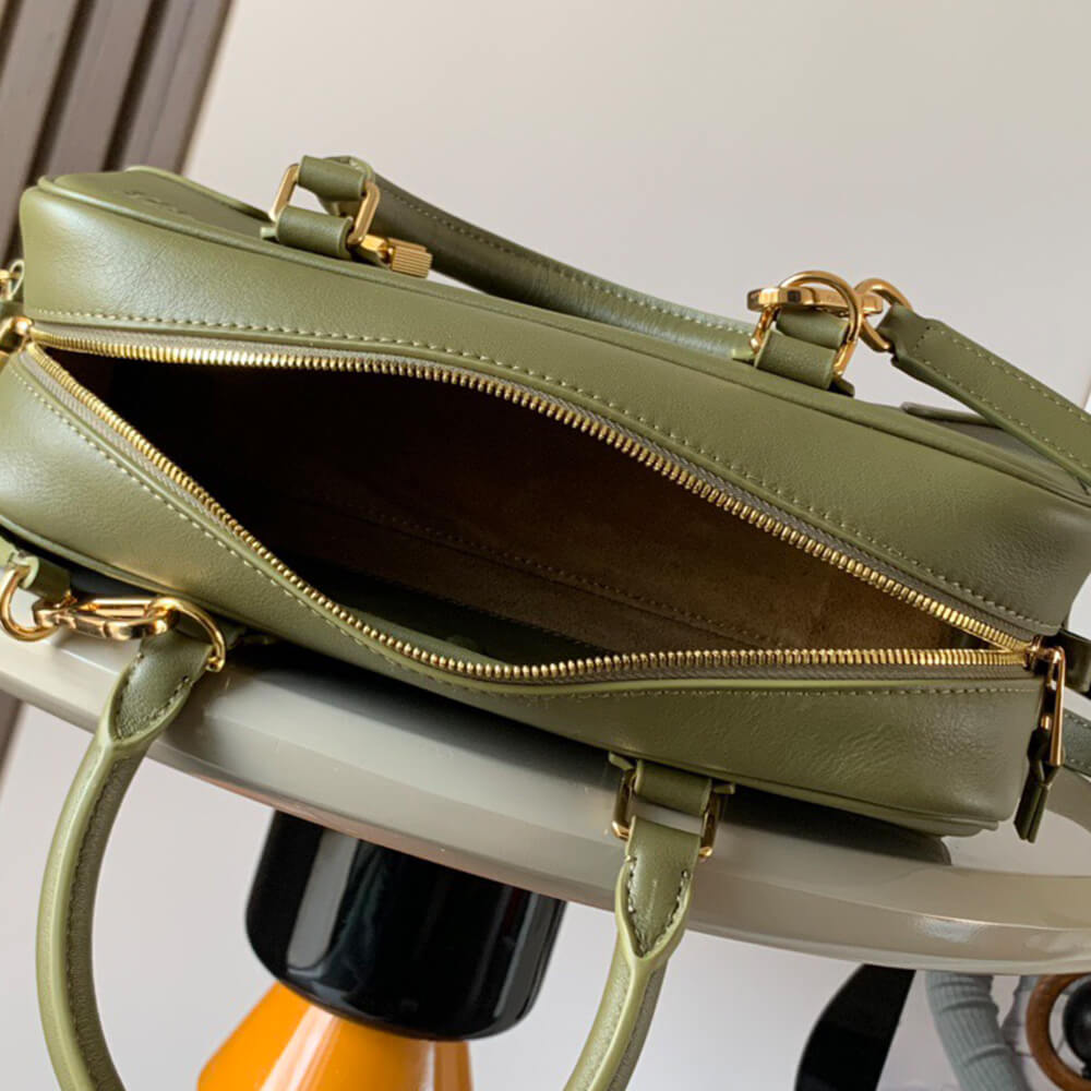 Loewe Amazona 23 Cropped Bag in Nappa Calfskin - Replica Luxury Bags™