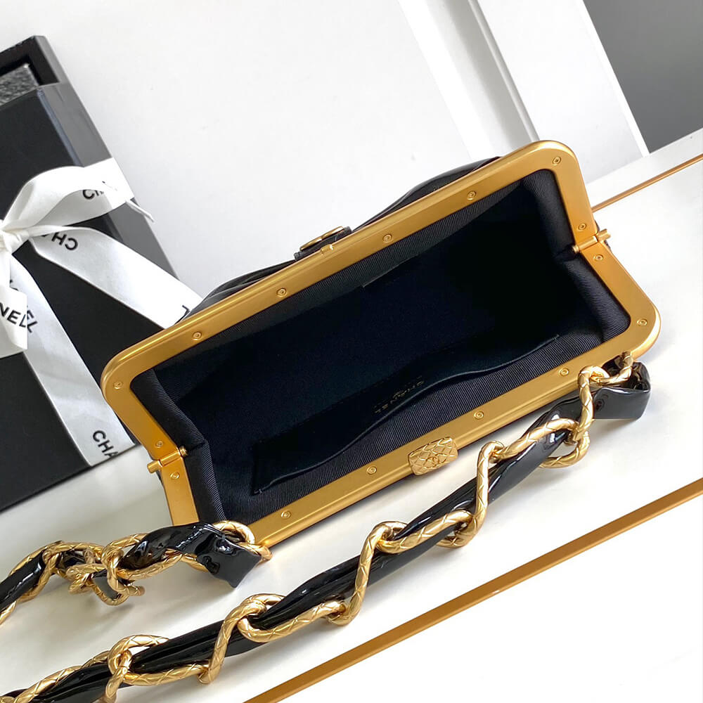 Chanel Large Clutch Bag With Chain - Replica Luxury Bags™