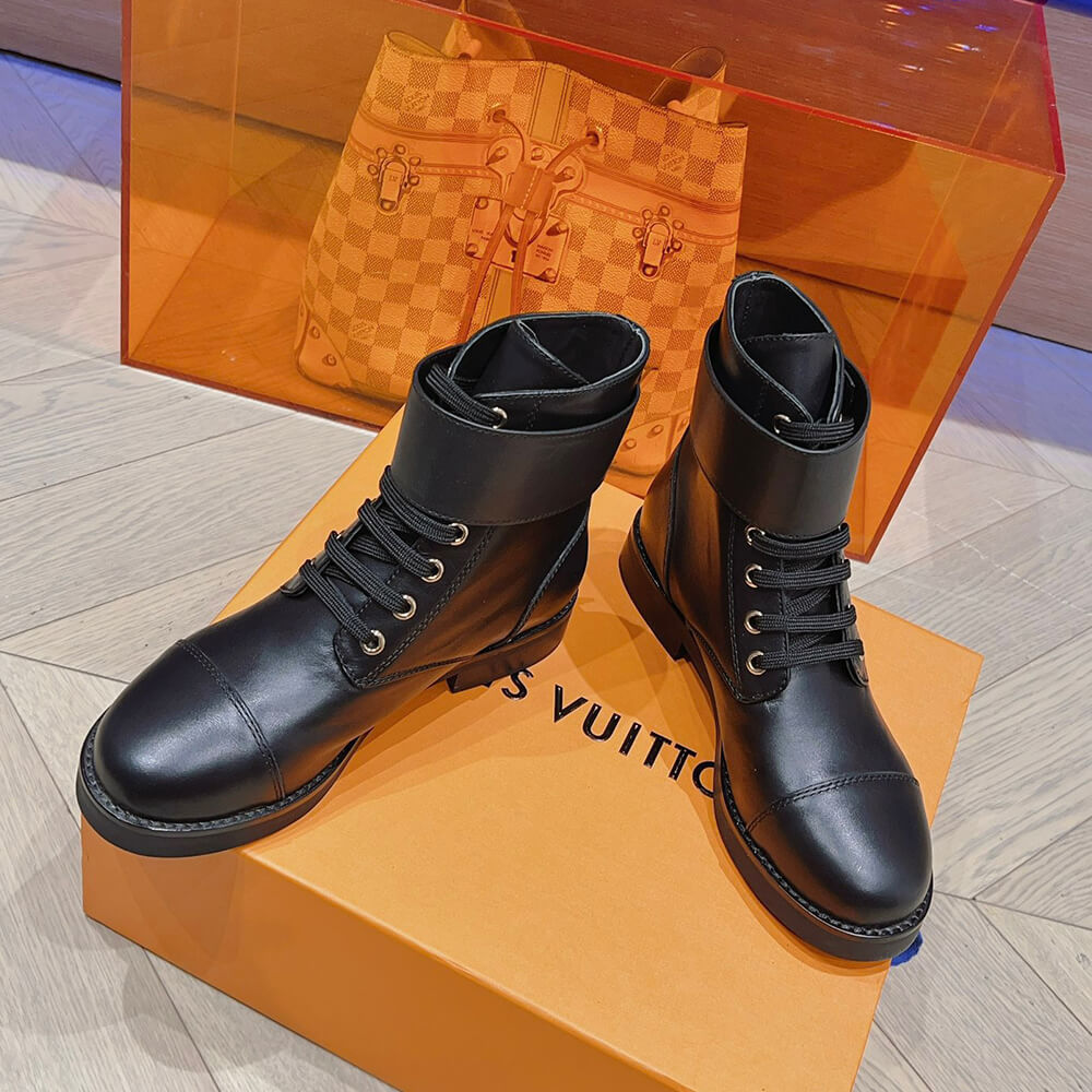 LV Wonderland Flat Ranger Shoes - Replica Luxury Bags™