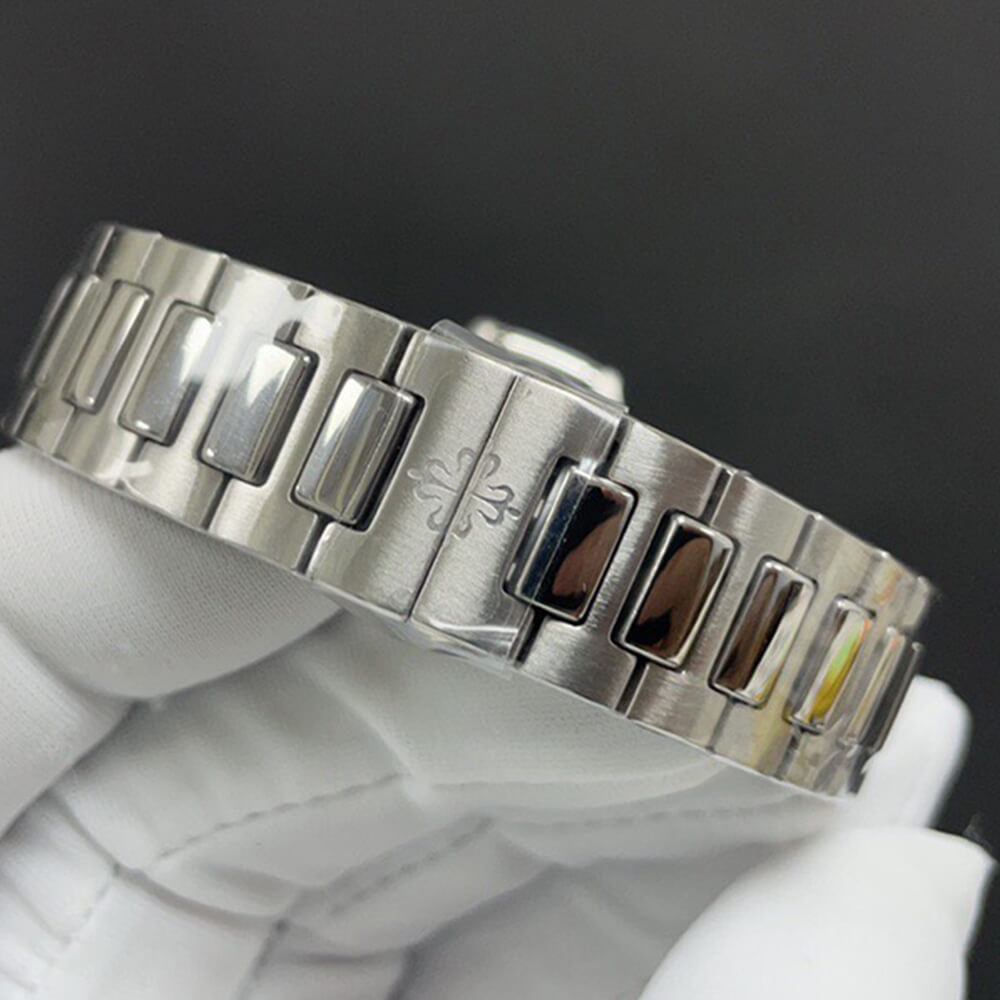 Patek Philippe 7118/1A - Replica Luxury Bags™