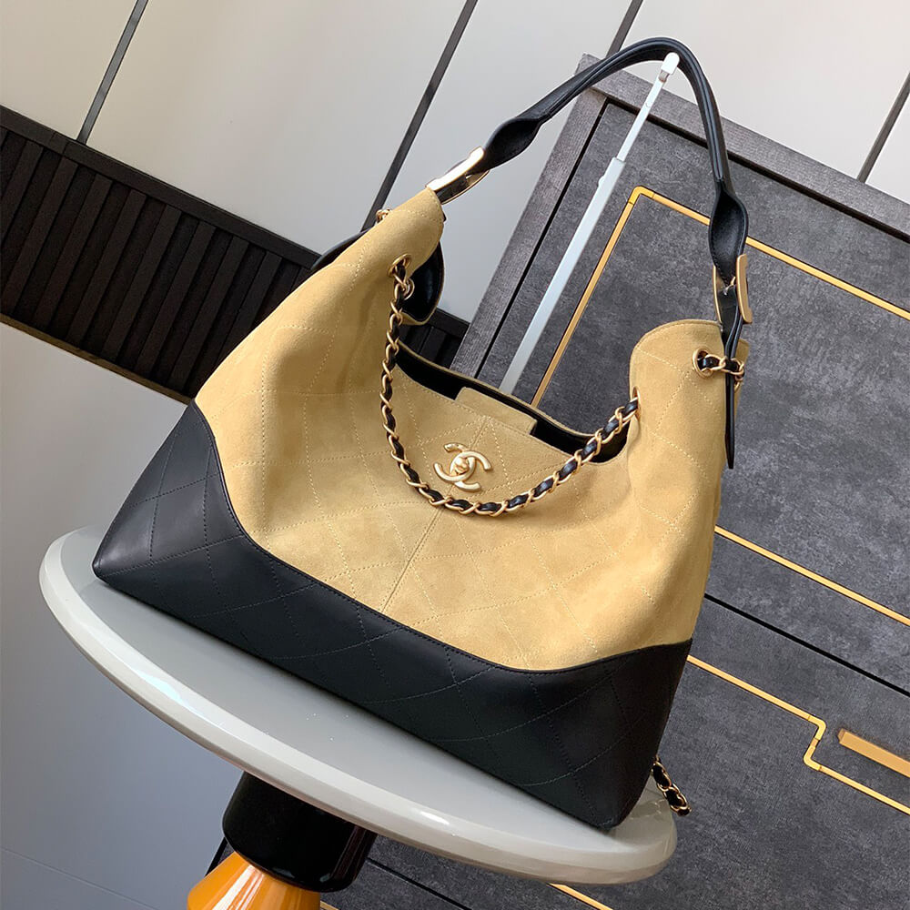 Chanel Hobo Bag on 25 Fashion Show in Black and Beige - Replica Luxury Bags™
