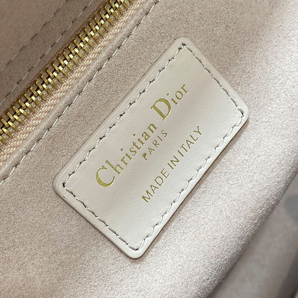 Medium Lady Dior Bag - Replica Luxury Bags™