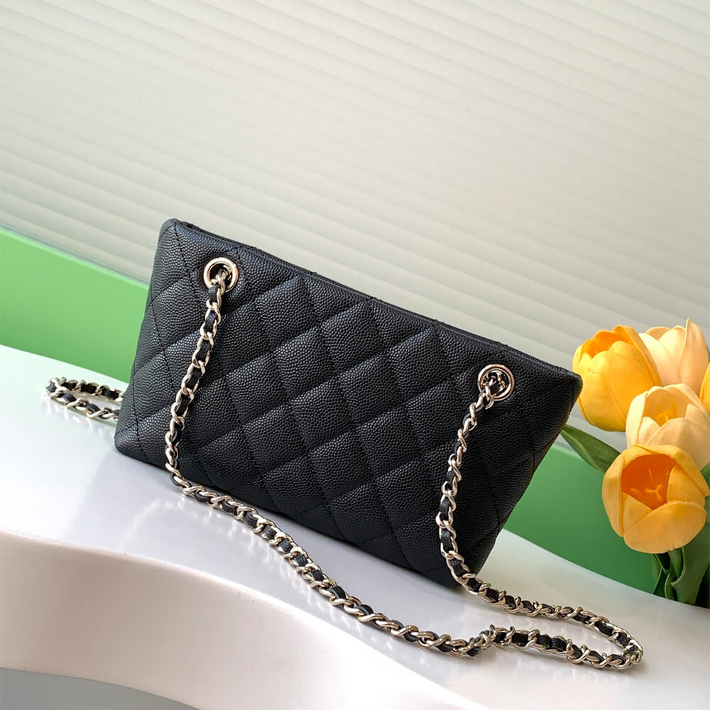Chanel Classic Clutch Bag with Chain - Replica Luxury Bags™
