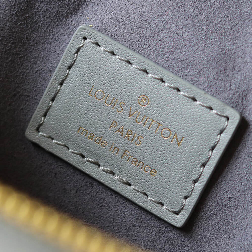 LV Vanity Chain Pouch Case Bag - Replica Luxury Bags™