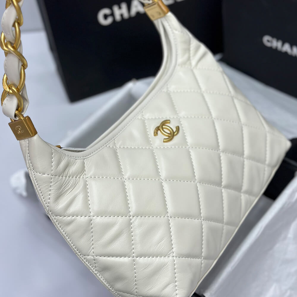 Chanel Hobo Bag - Replica Luxury Bags™