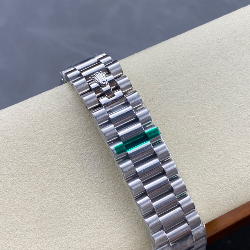 Rolex Day-Date 40 - Replica Luxury Bags™