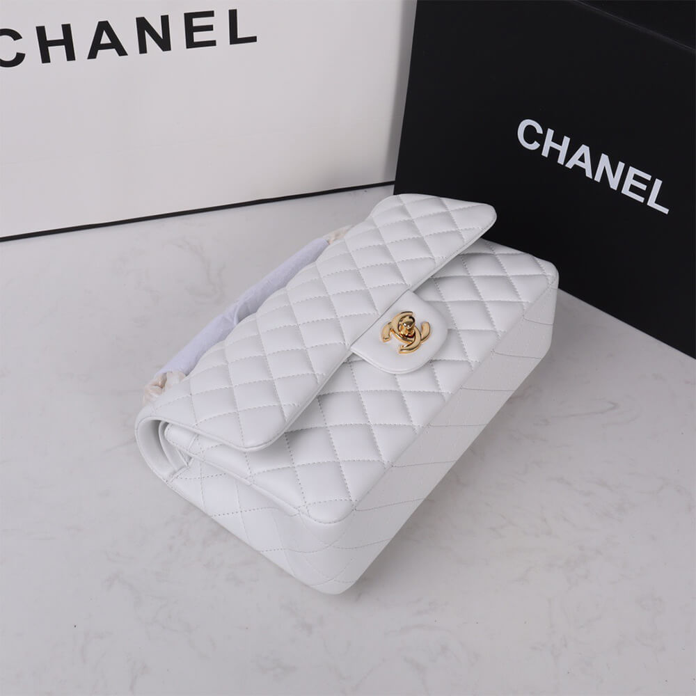 Chanel Classic Flap Medium Bag - Replica Luxury Bags™