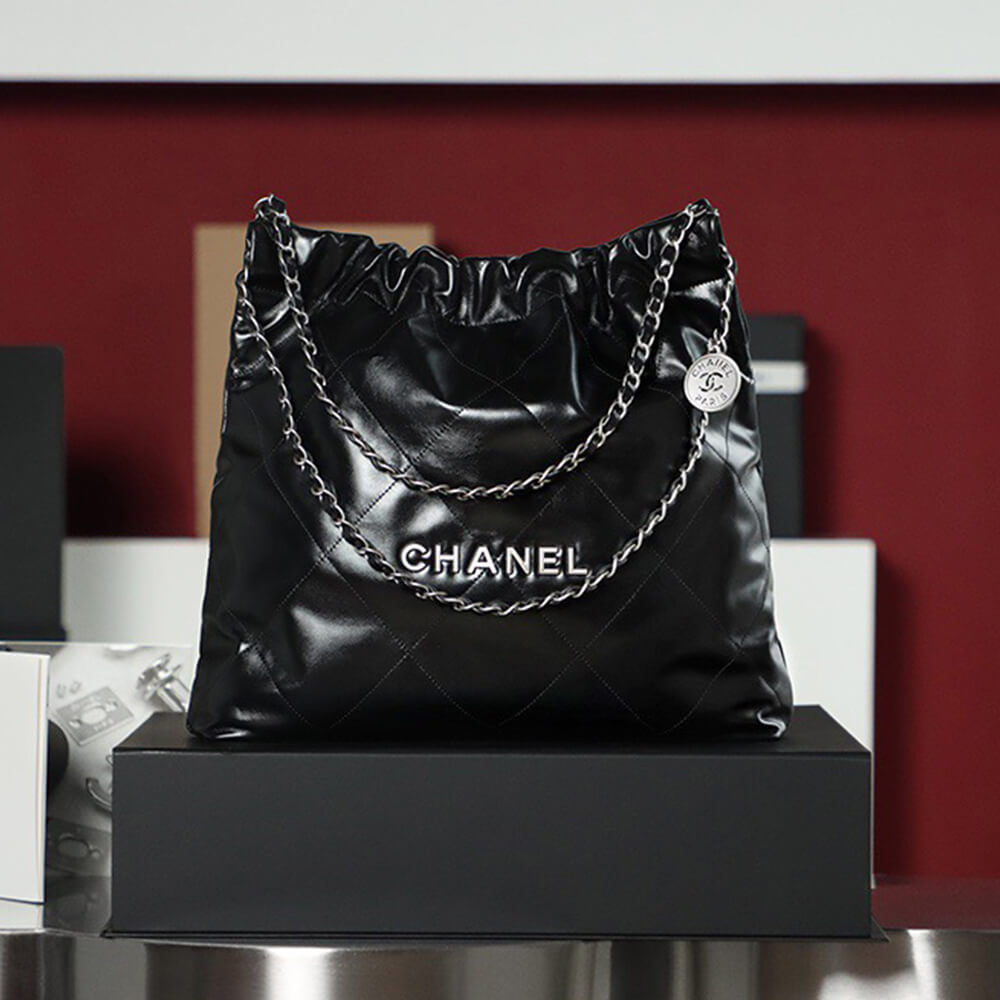 Chanel 22 Handbag - Replica Luxury Bags™