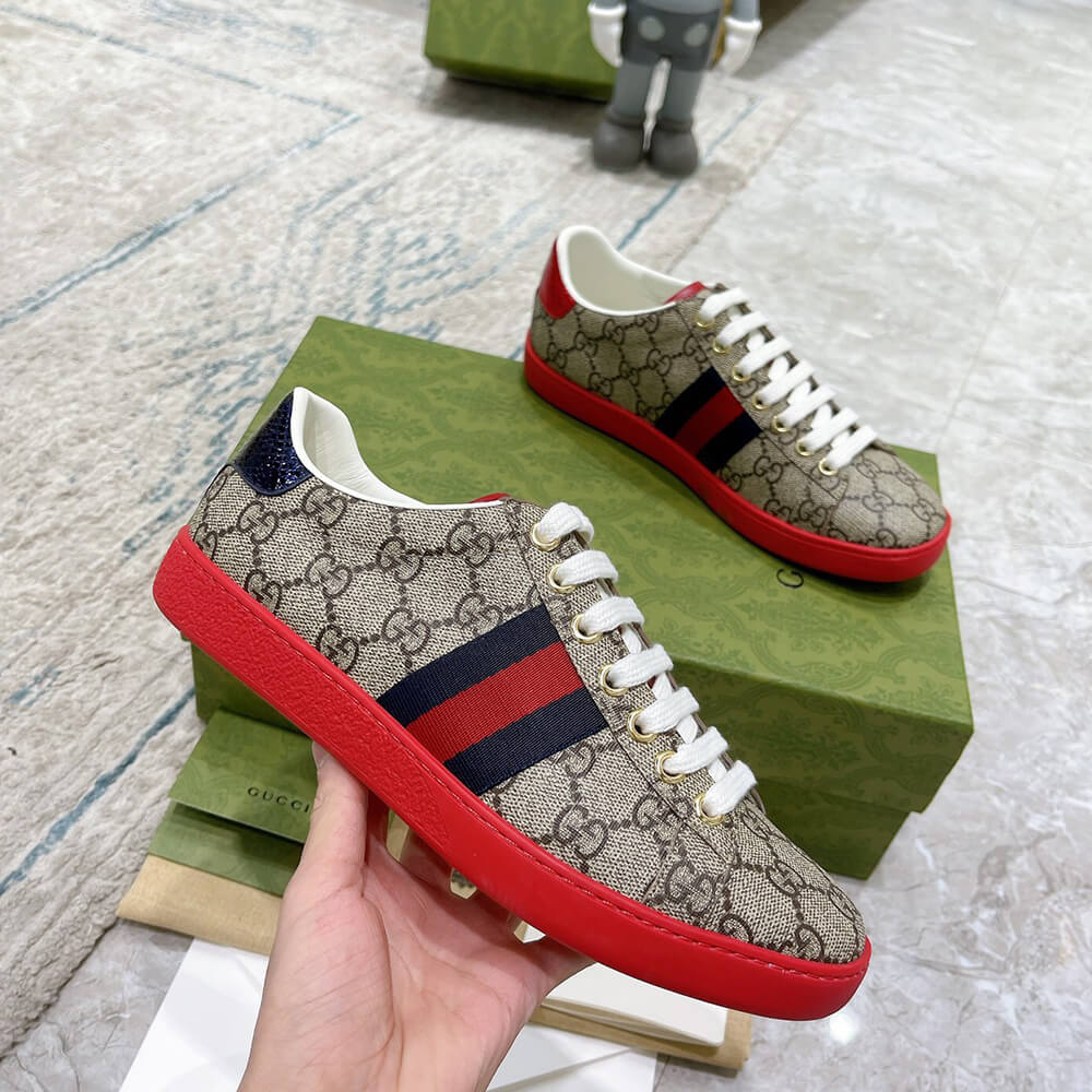 Gucci Ace GG Supreme sneaker with bees Shoes - Replica Luxury Bags™
