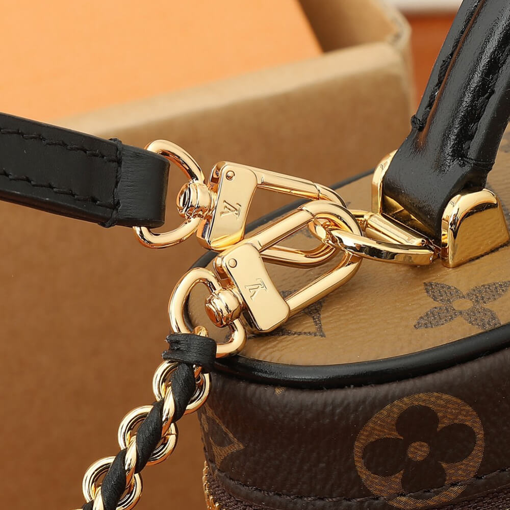 LV Vanity Chain Pouch Bag - Replica Luxury Bags™