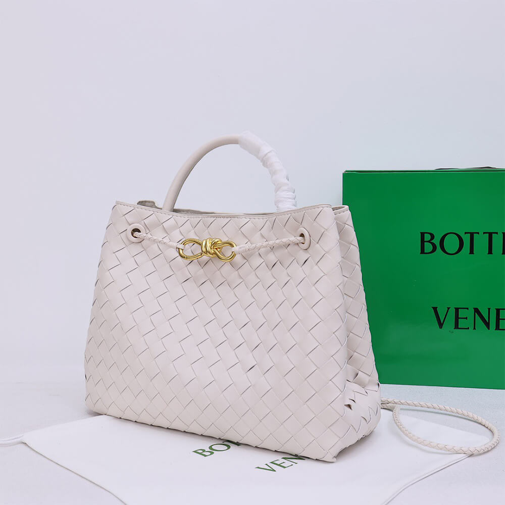 Bottega Veneta Medium Andiamo Bag - Replica Luxury Bags™