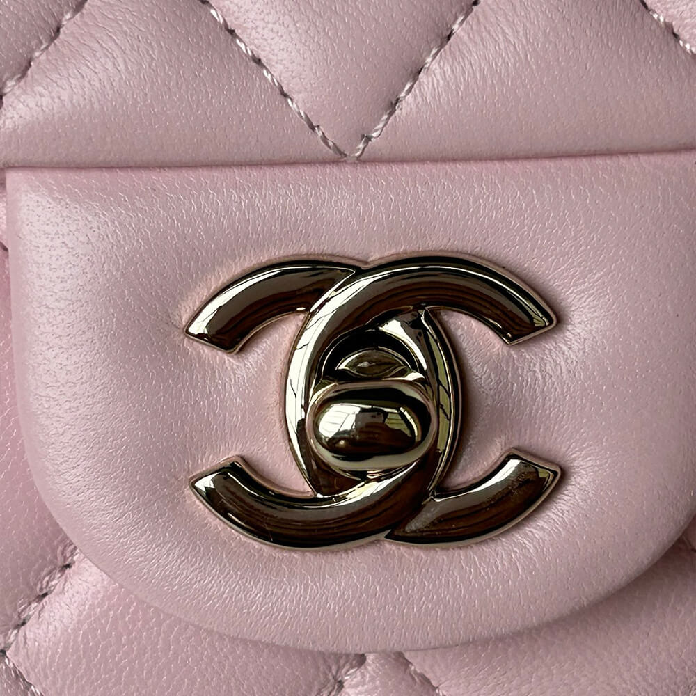 Chanel Mini Classic Handbag With Top Handle in Pink - Replica Luxury Bags™