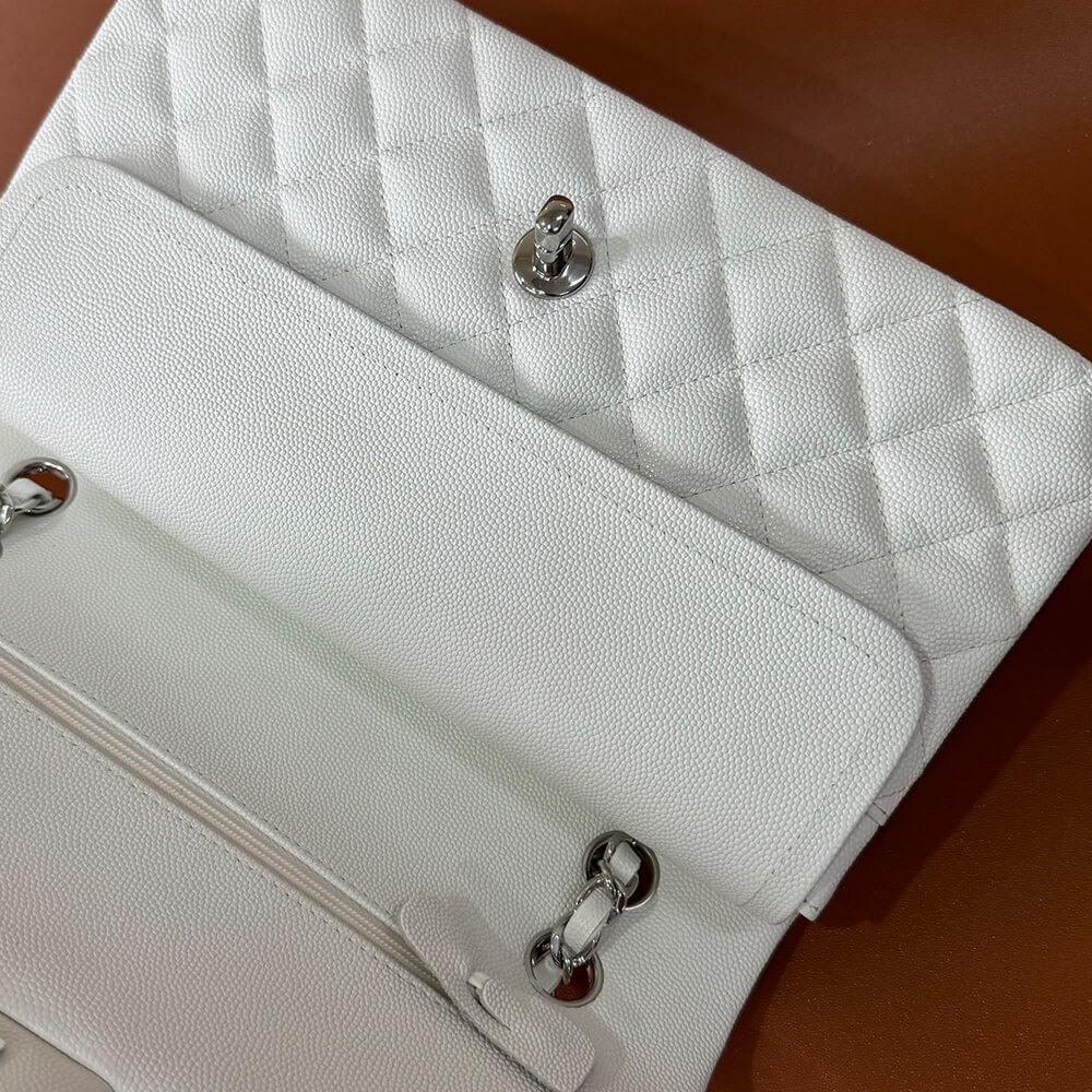 Chanel Classic Flap Handbag - Replica Luxury Bags™