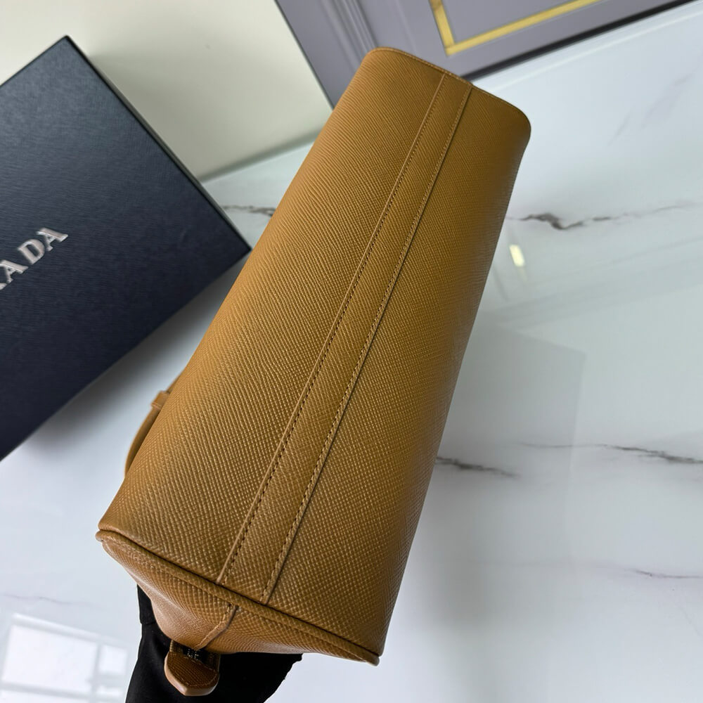 Prada Medium Saffiano leather bag - Replica Luxury Bags™