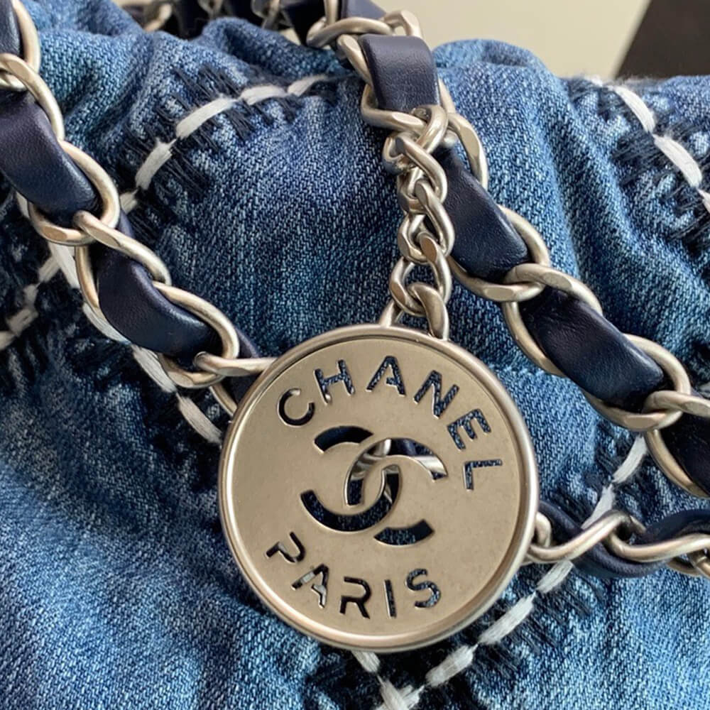 CHANEL 22 SMALL HANDBAG - Replica Luxury Bags™