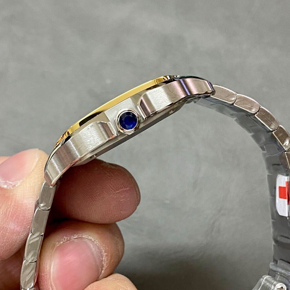 Cartier Medium Santos de Cartier watch - Replica Luxury Bags™