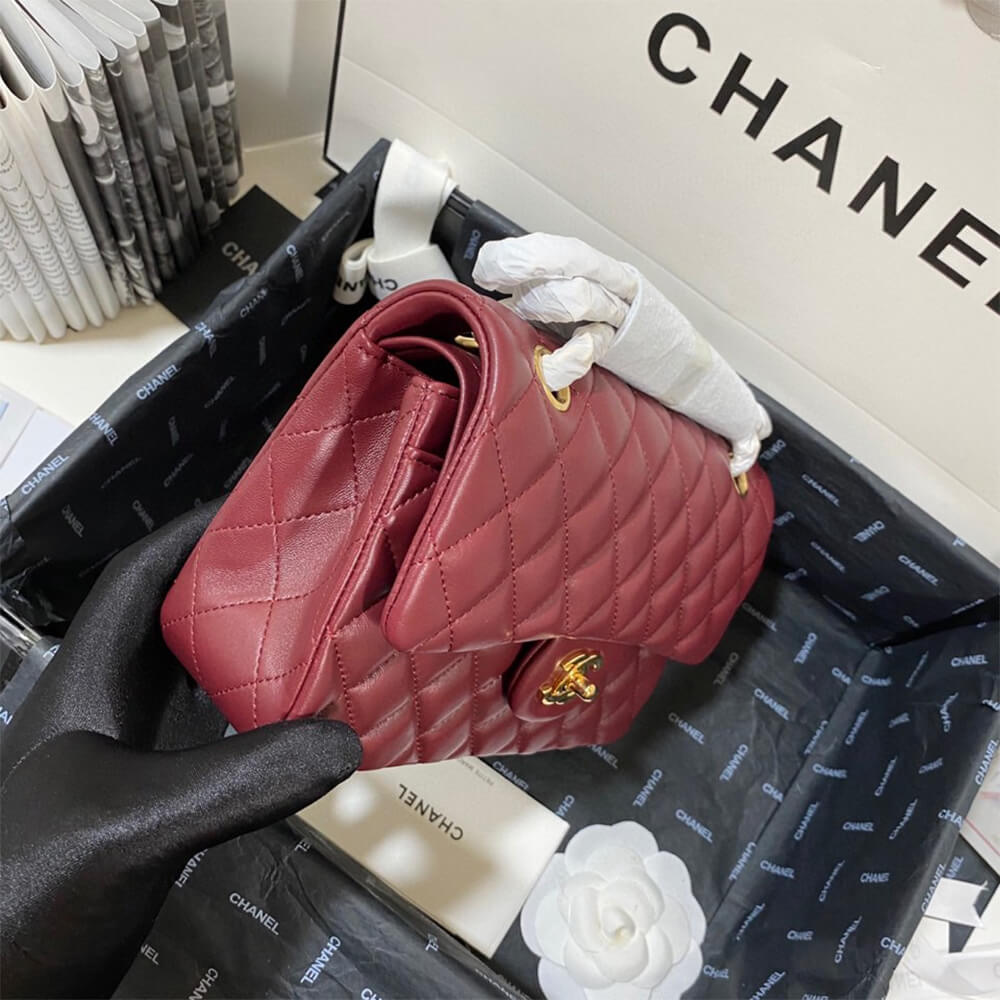 Chanel Classic Small Flap Bag - Replica Luxury Bags™