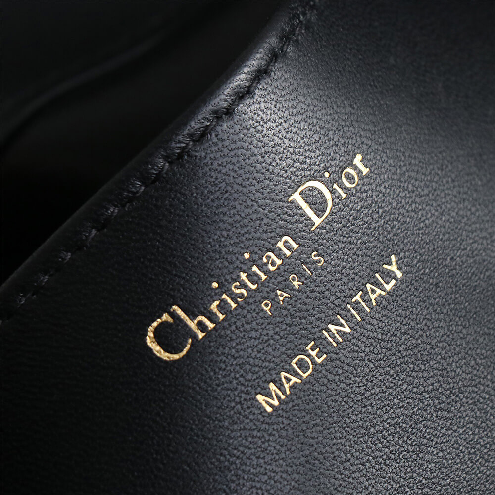 Medium Dior Toujours Vertical Tote Bag - Replica Luxury Bags™