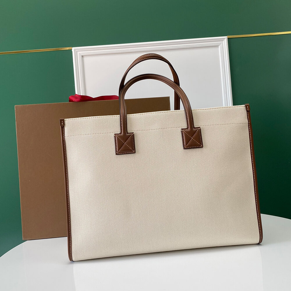 Burberry Medium Freya Tote Bag - Replica Luxury Bags™
