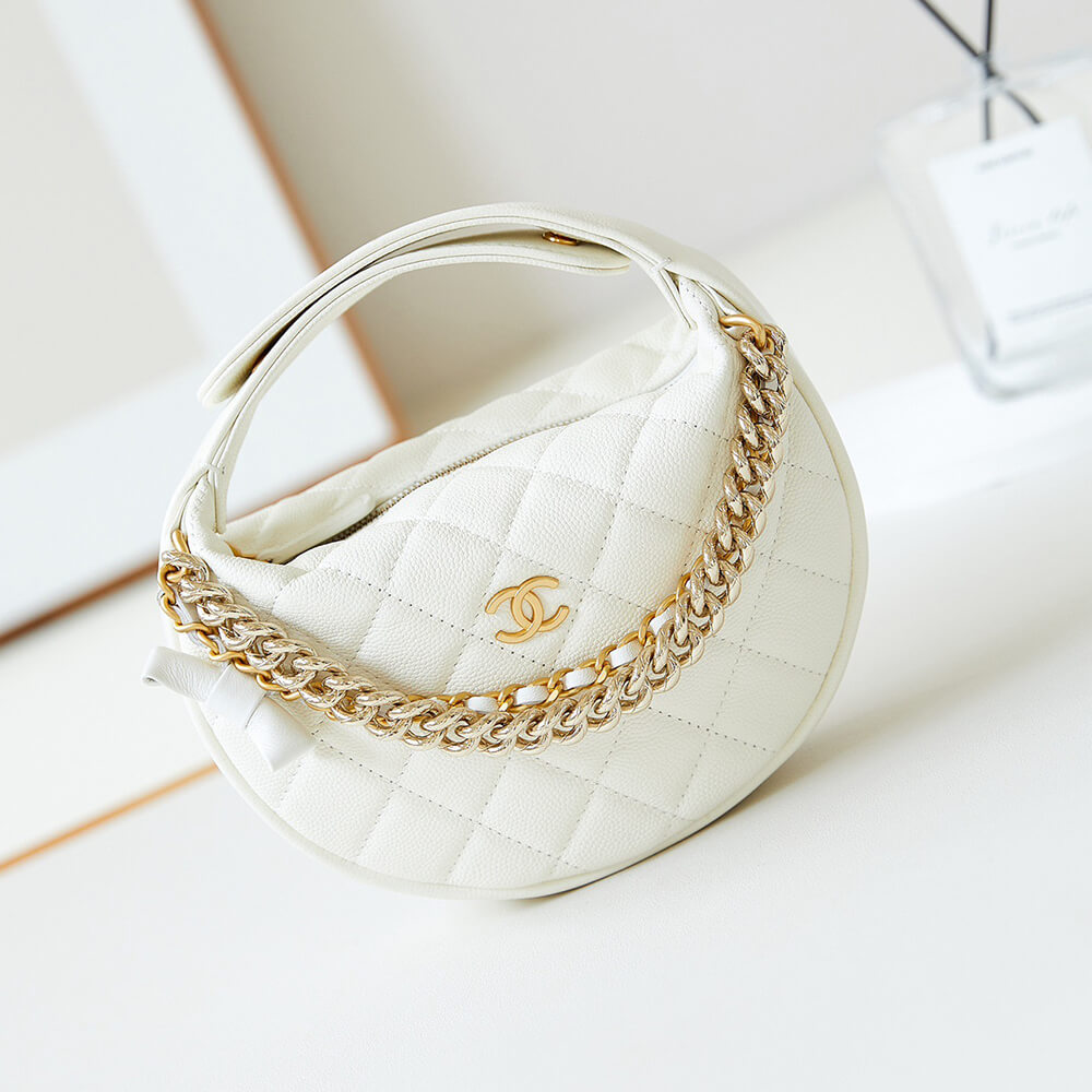 Chanel Pouch Bag - Replica Luxury Bags™