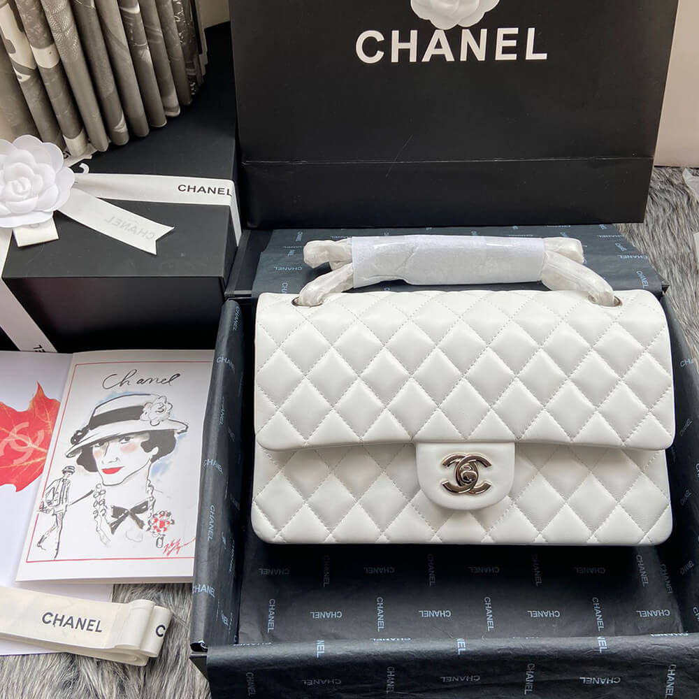Chanel Classic Flap Medium Bag - Replica Luxury Bags™