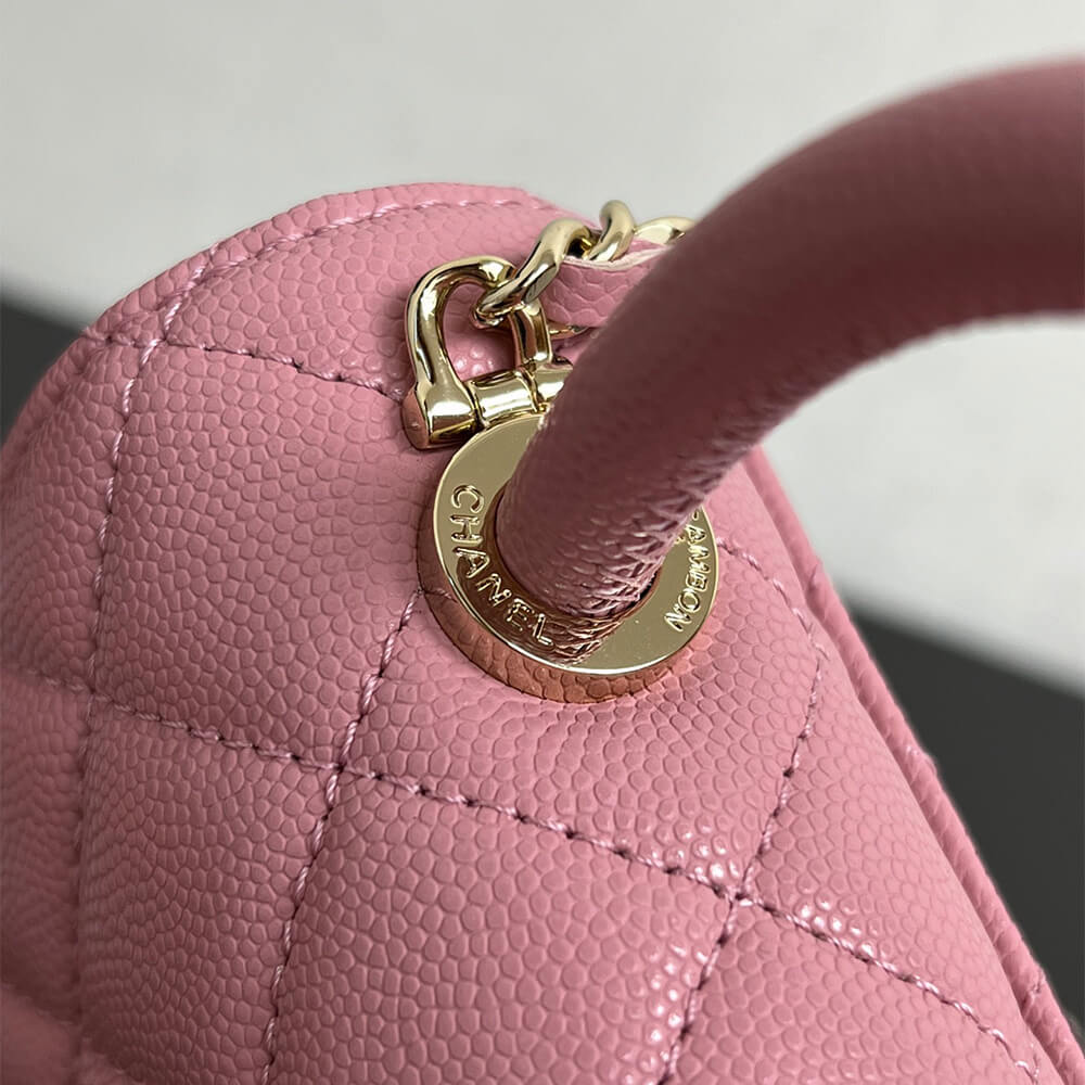 Chanel Clutch Bag in Pink with Chain and Top Handdle - Replica Luxury Bags™